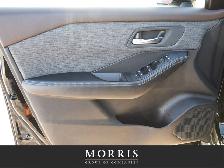 2023 Nissan Rogue SV - Photo 9