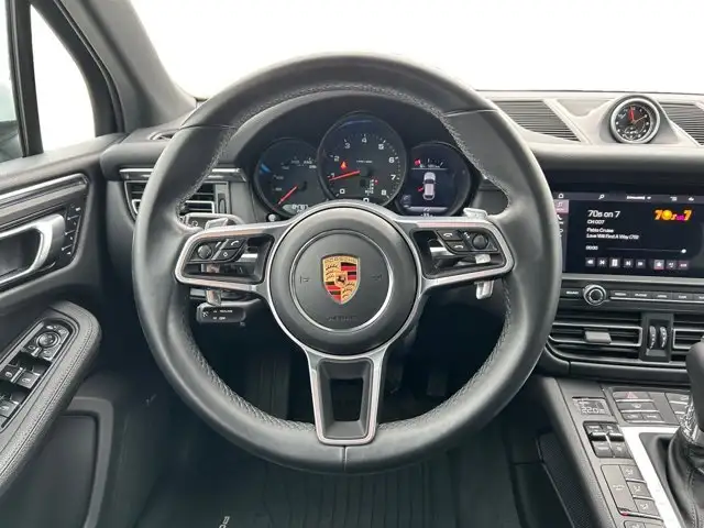 2020 Porsche Macan / AWD - Photo 14