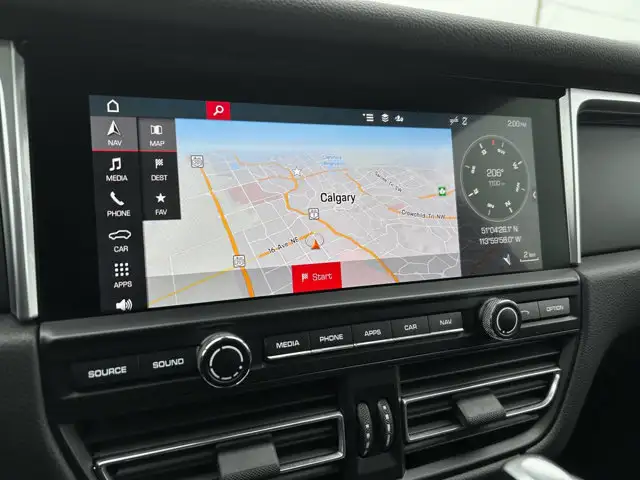 2020 Porsche Macan / AWD - Photo 16