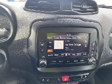 2016 Jeep Renegade Limited 4WD - Photo 12