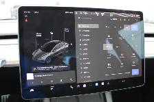 2021 Tesla Model 3 - Photo 22