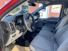 2017 Ford F-150 XLT CREW 4WD 5.0L V8 - Photo 6