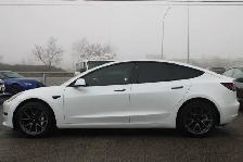 2021 Tesla Model 3 - Photo 4