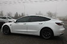 2021 Tesla Model 3 - Photo 5