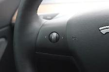 2021 Tesla Model 3 - Photo 12