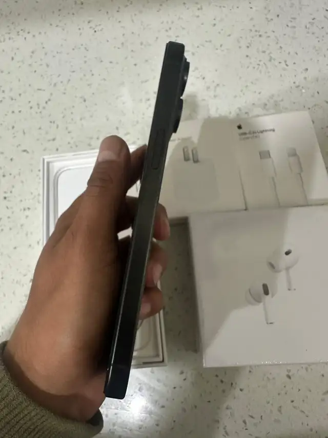 iPhone 15 Pro Max 256gb Unlocked Accessories Pkg/Delivery - Photo 4