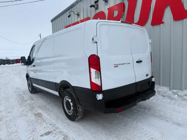 2019 Ford Transit 250 Van Low Roof 130-in. WB - Photo 2