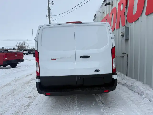 2019 Ford Transit 250 Van Low Roof 130-in. WB - Photo 3