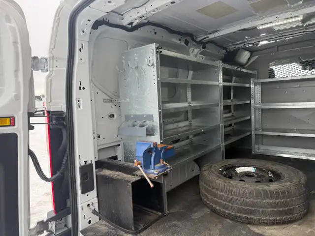 2019 Ford Transit 250 Van Low Roof 130-in. WB - Photo 9
