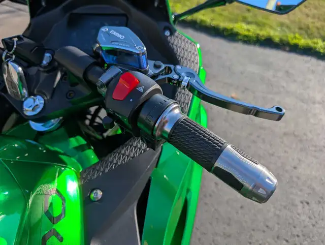 Emmo Zone 2 Max 84V 30A Lithium - Photo 7