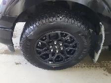 2024 Ford F-150 XLT 4WD 302A Black Edition 3.5L Eco Low Kms - Photo 7