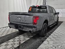 2024 Ford F-150 XLT 4WD 303A Black Edition Plus Leather 3.5 Eco - Photo 4