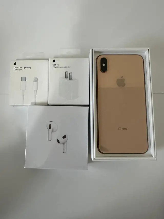 iPhone XS Max – 64GB   AirPods Package/Delivery
