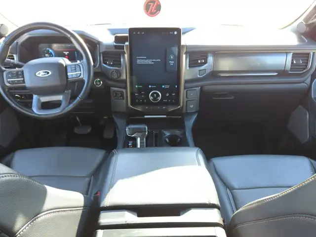 2023 Ford F-150 Lightning LARIAT - Photo 15
