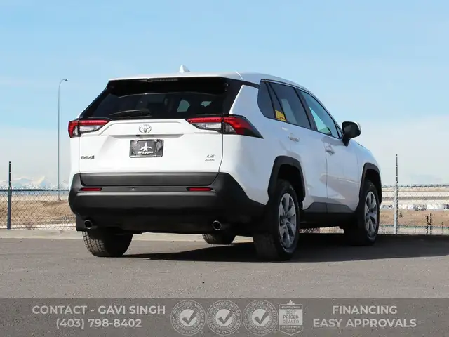2023 TOYOTA RAV4 | AWD | HEATED SEATS | WARRANTY - Photo 5