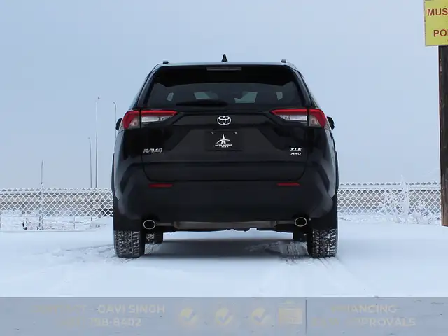 2024 TOYOTA RAV4 | XLE | AWD | SUNROOF | LOADED - Photo 4