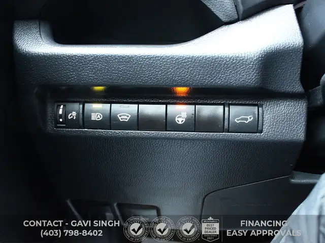 2024 TOYOTA RAV4 | XLE | AWD | SUNROOF | LOADED - Photo 18