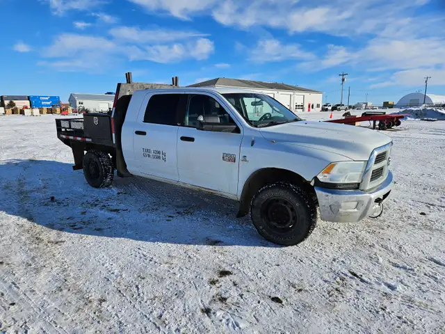 2012 Dodge Ram 3500 - Photo 2