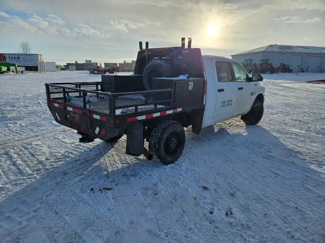 2012 Dodge Ram 3500 - Photo 3