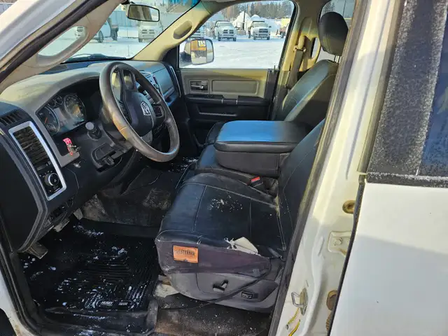 2012 Dodge Ram 3500 - Photo 10