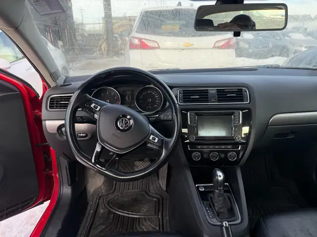 2016 Volkswagen Jetta 4dr 1.8 TSI Auto Highline - Photo 7