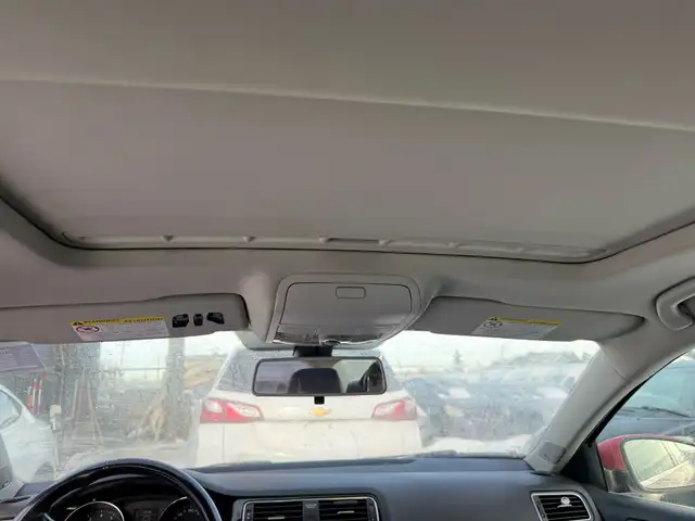 2016 Volkswagen Jetta 4dr 1.8 TSI Auto Highline - Photo 8