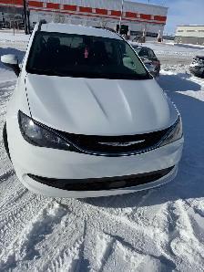 2021 Chrysler Grand Caravan - Photo 5