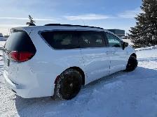 2021 Chrysler Grand Caravan - Photo 6
