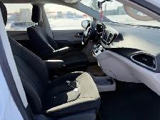 2021 Chrysler Grand Caravan - Photo 9