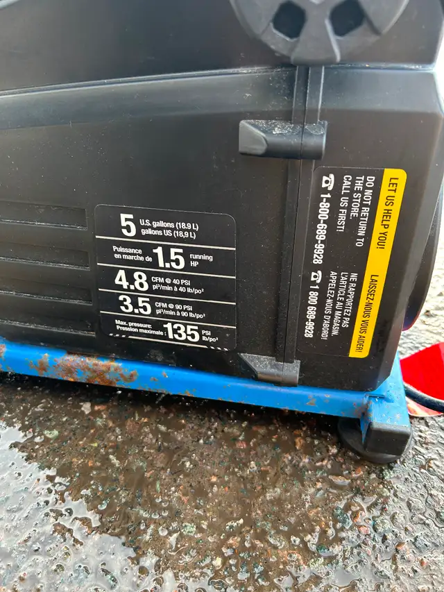 Portable air compressor