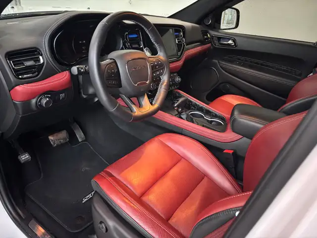 2024 Dodge Durango SRT- only 8400 km - Photo 2