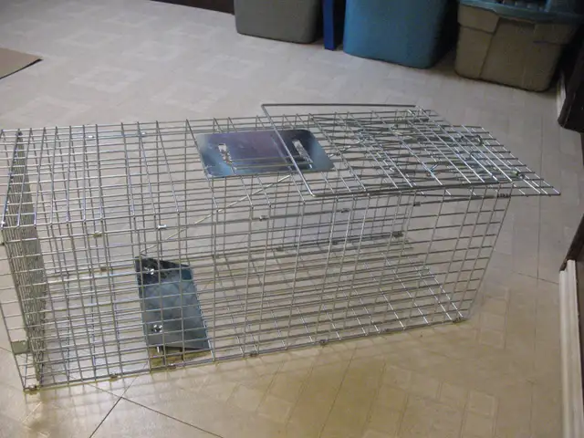 Live Animal Cage Trap, BRAND NEW - Photo 9