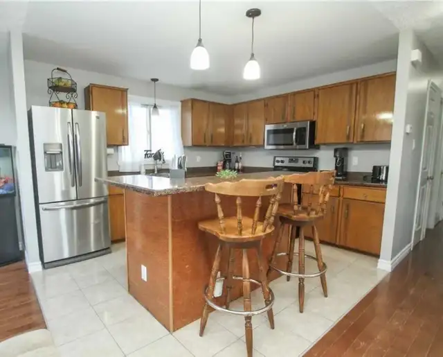 $750 Furnished Room for Rent Cornwall - Photo 4