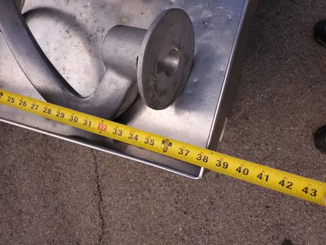 INDUSTRIAL MIXER/WOODEN STAND 120 VOLTS GOOD USED - Photo 5