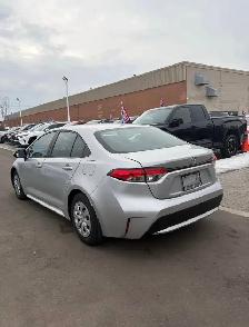 2022 Toyota Corolla L CVT - Photo 3