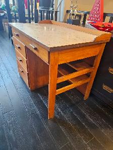 Classic writing desk - Photo 2