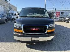 2023 GMC Savana 12 Passenger - Photo 3