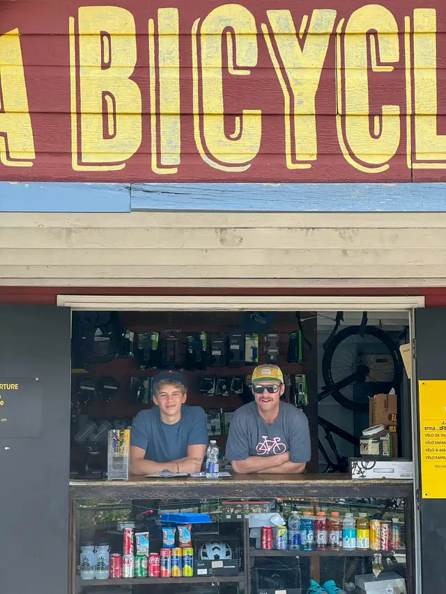 Mécanique de bicyclettes - Photo 2