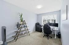 LOW CONDO FEE & DOUBLE GARAGE - 2905 141 ST SW - Photo 9