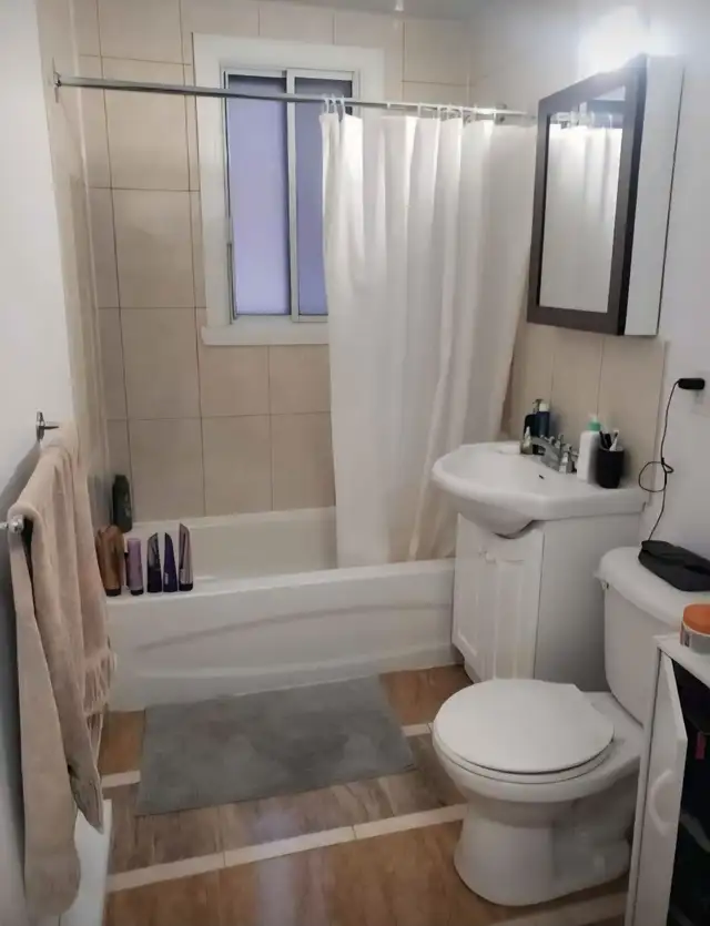 Grand 4½ au coeur de NDG  Big 4½ in the hart of NDG - Monckland - Photo 2