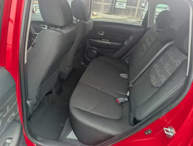 2013 Kia Soul 2U Auto 95K KM ! / Clean Carfax / Certified - Photo 9