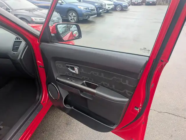 2013 Kia Soul 2U Auto 95K KM ! / Clean Carfax / Certified - Photo 19