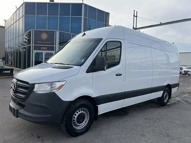 2023 Mercedes-Benz Sprinter Van CARGO 170WB