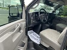 2023 GMC Savana SAVANA - 12 PASSENGER - Photo 15