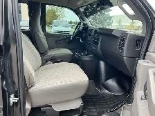 2023 GMC Savana SAVANA - 12 PASSENGER - Photo 18