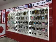 'iPhones, Android, iPads, laptops, tablet. All kinds of repairs' - Photo 7