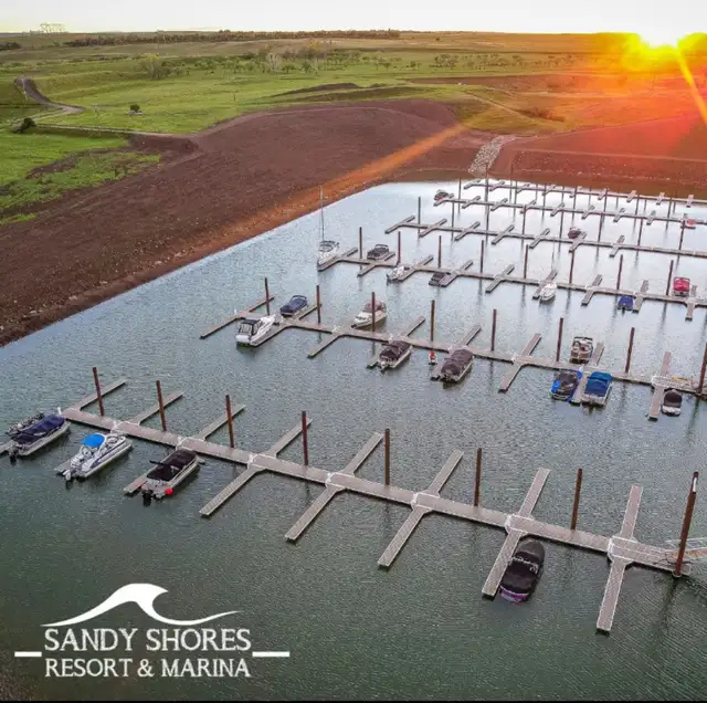 Sheltered inland marina with 200 slips