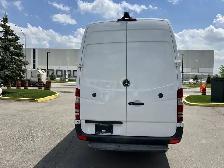 2017 Mercedes-Benz Sprinter Van Sprinter 170WB- Cargo - Photo 9