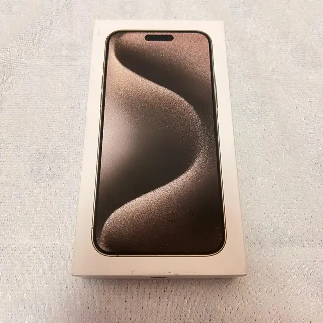 iPhone 15 Pro Max 256 GB unlock Natural Titanium on Sale - Photo 3