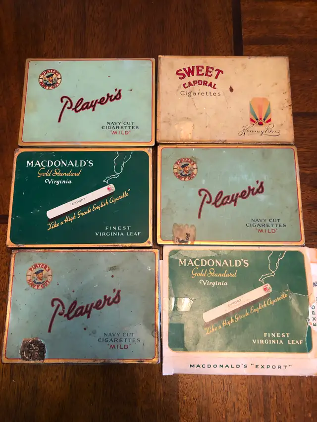 VINTAGE BOITE DE CIGARETTE EN METAL